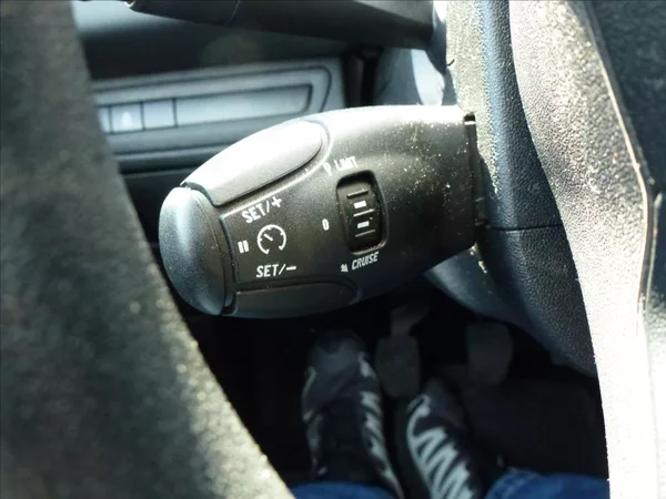 Peugeot 208 1,4 VTi Access 95k MAN5 Lucif - foto 31