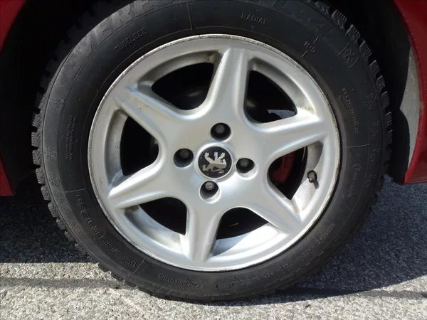 Peugeot 208 1,4 VTi Access 95k MAN5 Lucif - foto 39