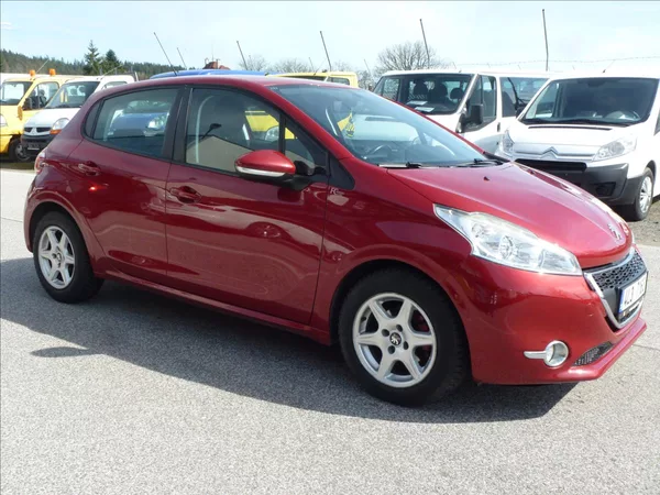 Peugeot 208 1,4 VTi Access 95k MAN5 Lucif - foto 5