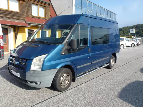 Ford Transit 2,2 TDCI 2-6MÍST bez koroze !!