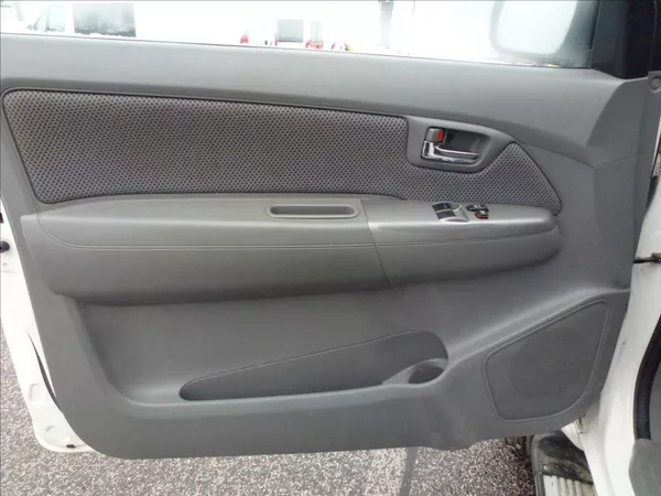 Toyota Hilux 2,5 D4-D Extra Cab 4x4 Připrav - foto 13