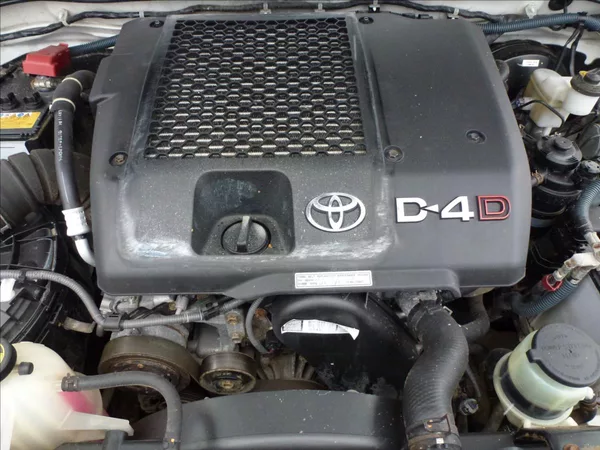 Toyota Hilux 2,5 D4-D Extra Cab 4x4 Připrav - foto 24