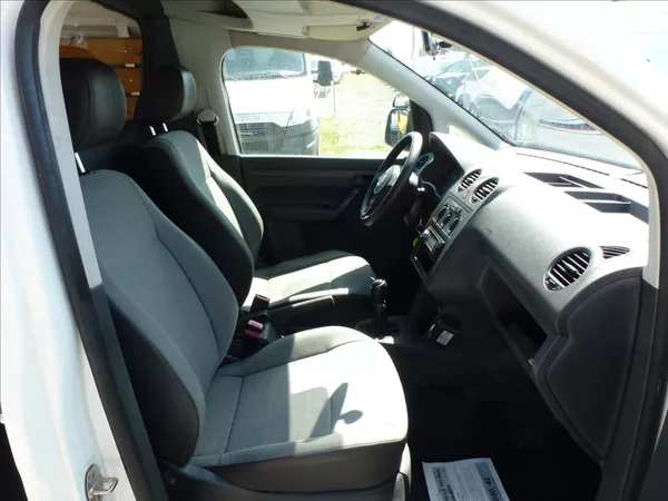 Volkswagen Caddy 1,6 TDI Maxi Long Style - foto 28
