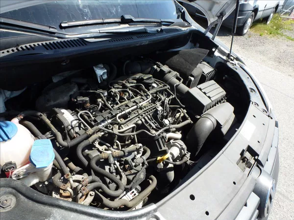 Volkswagen Caddy 1,6 TDI Maxi Long Style - foto 35