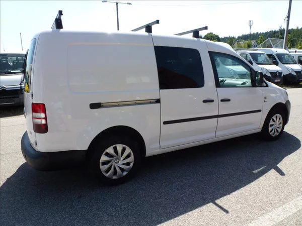 Volkswagen Caddy 1,6 TDI Maxi Long Style - foto 8