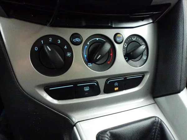 Ford Focus 1,6 16V Eco 150HP - foto 30