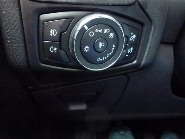 Ford Focus 1,6 16V Eco 150HP - foto 32