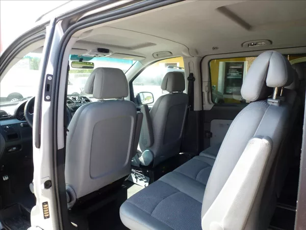 Mercedes-Benz Viano 2,2 DCi 5míst Automat 639 - foto 20