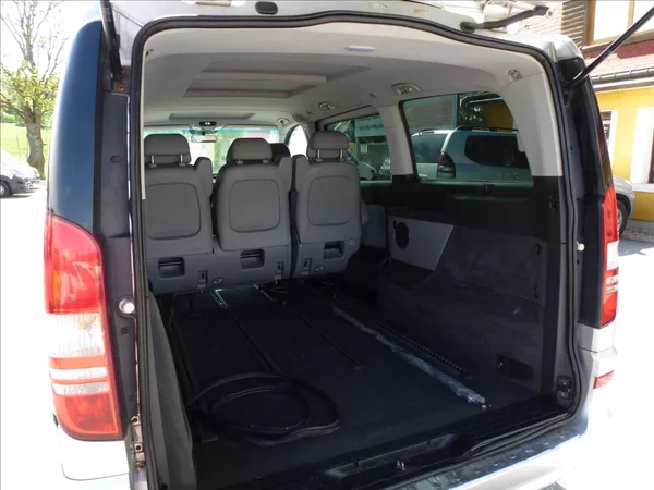Mercedes-Benz Viano 2,2 DCi 5míst Automat 639 - foto 22