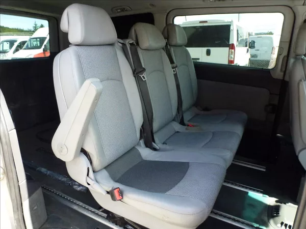 Mercedes-Benz Viano 2,2 DCi 5míst Automat 639 - foto 25
