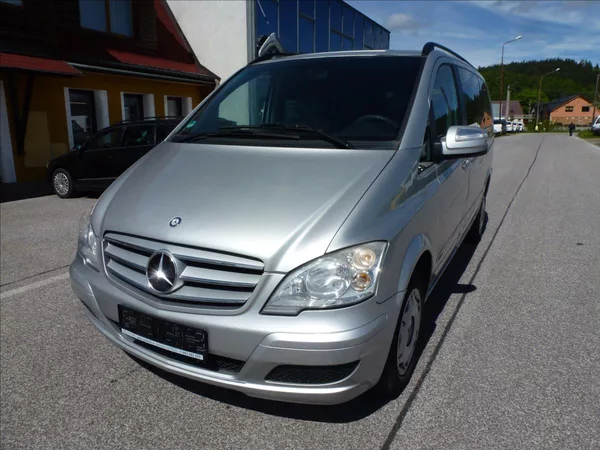 Mercedes-Benz Viano 2,2 DCi 5míst Automat 639 - foto 3