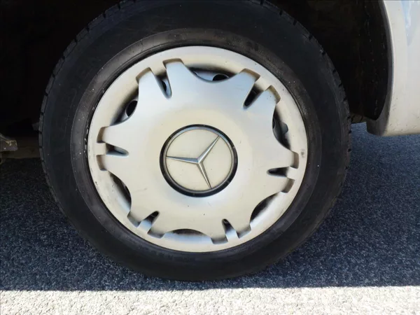 Mercedes-Benz Viano 2,2 DCi 5míst Automat 639 - foto 43