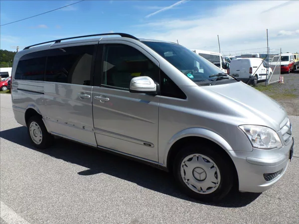 Mercedes-Benz Viano 2,2 DCi 5míst Automat 639 - foto 6