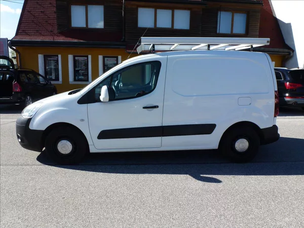 Citroën Berlingo 1,6 HDi 75 L1 X Střešní zahrád - foto 12