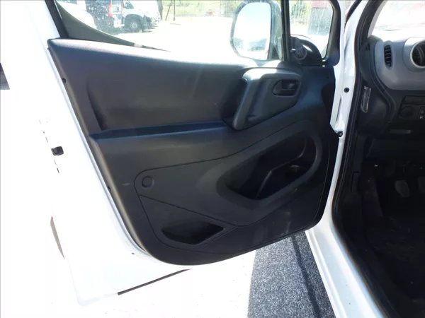 Citroën Berlingo 1,6 HDi 75 L1 X Střešní zahrád - foto 14