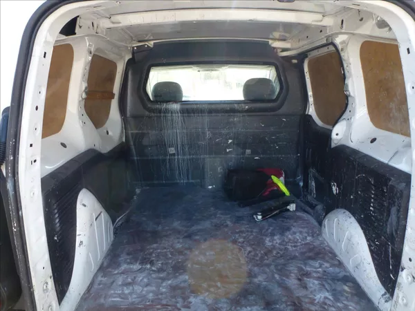 Citroën Berlingo 1,6 HDi 75 L1 X Střešní zahrád - foto 18