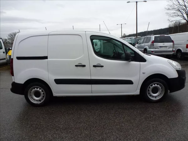 Citroën Berlingo 1,6 BHDI 3míst Tažné,Klima,Tem - foto 6