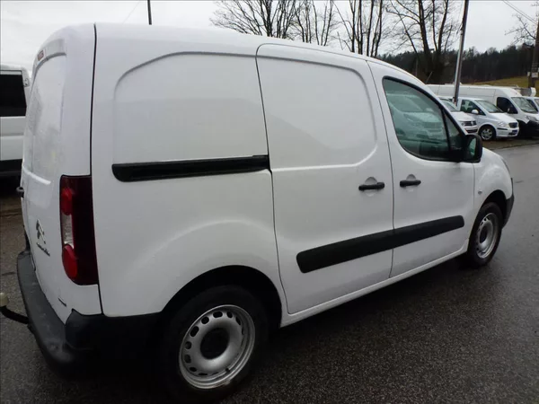 Citroën Berlingo 1,6 BHDI 3míst Tažné,Klima,Tem - foto 7