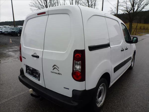 Citroën Berlingo 1,6 BHDI 3míst Tažné,Klima,Tem - foto 8