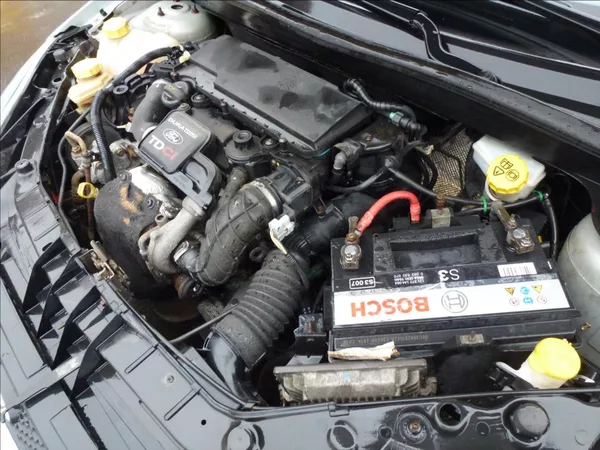 Ford Fiesta 1.4 TDCI 5DV. AMBIENTE - foto 33
