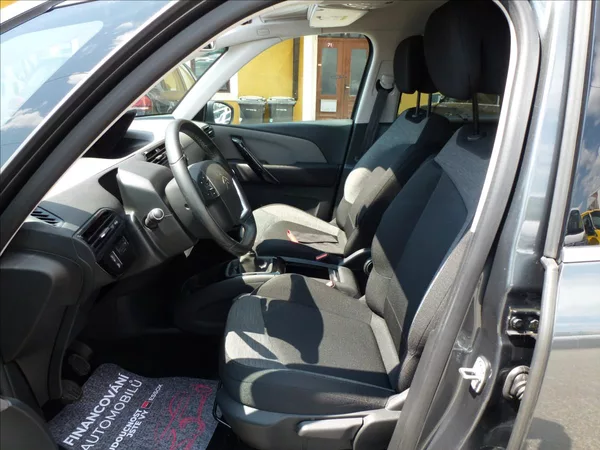 Citroën C4 Picasso 1,2 PureTech 130 6MAN Turbo Od - foto 19