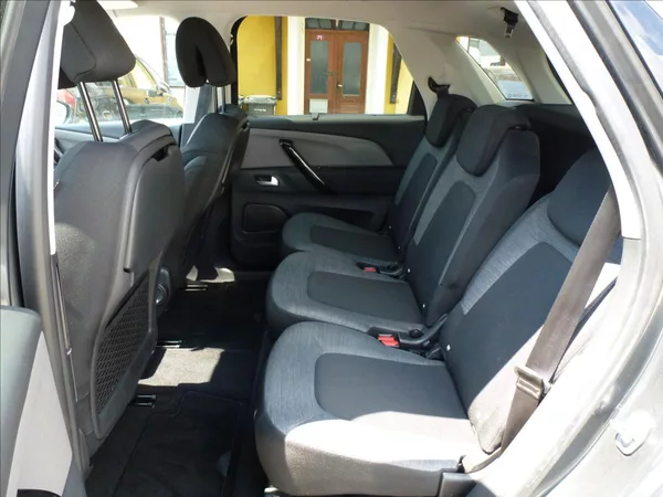 Citroën C4 Picasso 1,2 PureTech 130 6MAN Turbo Od - foto 22