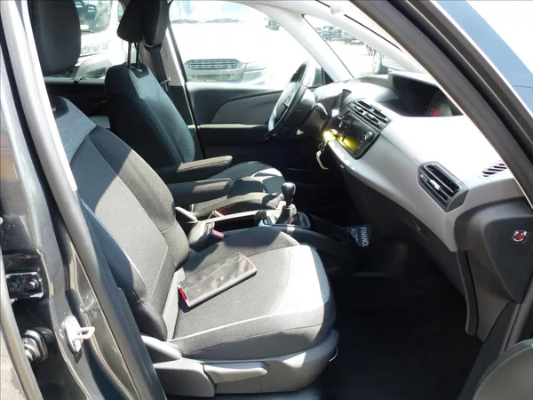 Citroën C4 Picasso 1,2 PureTech 130 6MAN Turbo Od - foto 30