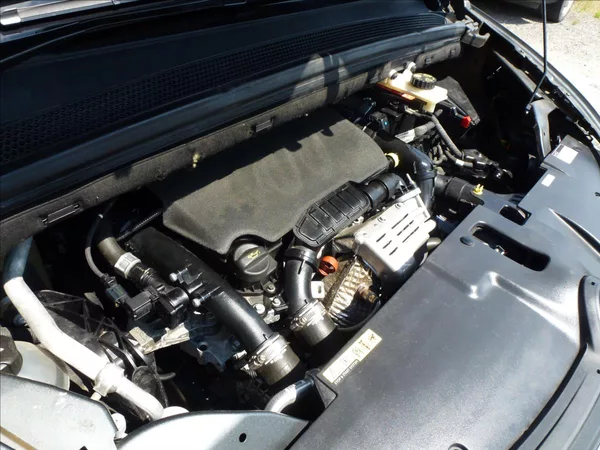 Citroën C4 Picasso 1,2 PureTech 130 6MAN Turbo Od - foto 43