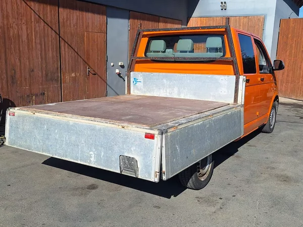 Volkswagen Transporter T5 2,0TDi DOKA 6míst valník - foto 10