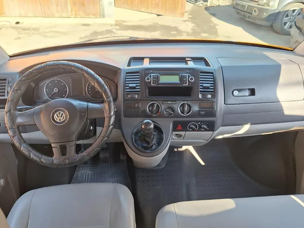 Volkswagen Transporter T5 2,0TDi DOKA 6míst valník - foto 11