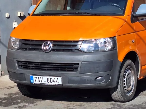 Volkswagen Transporter T5 2,0TDi DOKA 6míst valník - foto 2