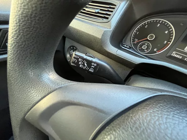 Volkswagen Caddy MAXI 2,0TDi 150k 6rychl. -DPH - foto 12