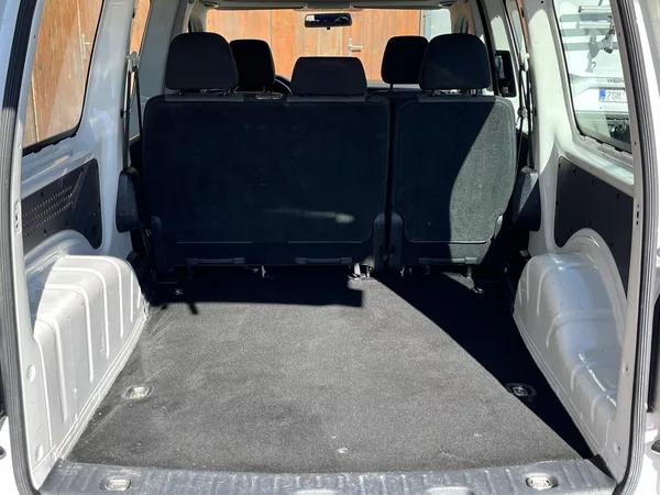 Volkswagen Caddy MAXI 2,0TDi 150k 6rychl. -DPH - foto 20