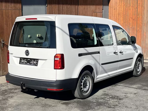 Volkswagen Caddy MAXI 2,0TDi 150k 6rychl. -DPH - foto 4