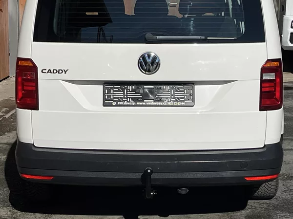 Volkswagen Caddy MAXI 2,0TDi 150k 6rychl. -DPH - foto 6