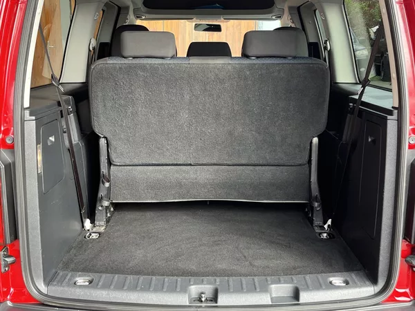 Volkswagen Caddy MAXI 2,0TDi 7míst ROZVODY - foto 21