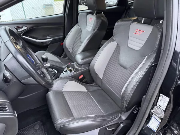 Ford Focus 2.0 ST 184 kW ČR odp. DPH - foto 15