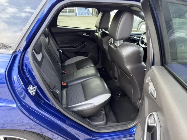 Ford Focus 2.0 ST 184 kW navi. xenony - foto 10