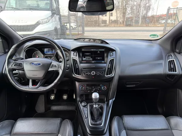 Ford Focus 2.0 ST 184 kW navi. xenony - foto 8