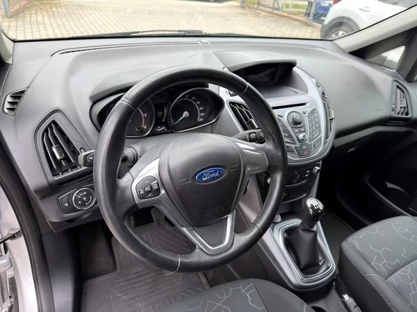 Ford B-MAX 1.5 TDCi 55 kW - foto 12