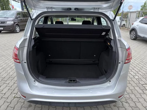 Ford B-MAX 1.5 TDCi 55 kW - foto 9