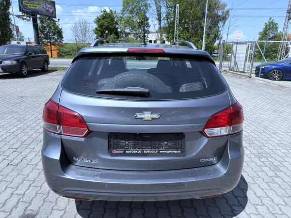 Chevrolet Cruze 1.7 TD 96 kW servisní knížka - foto 4