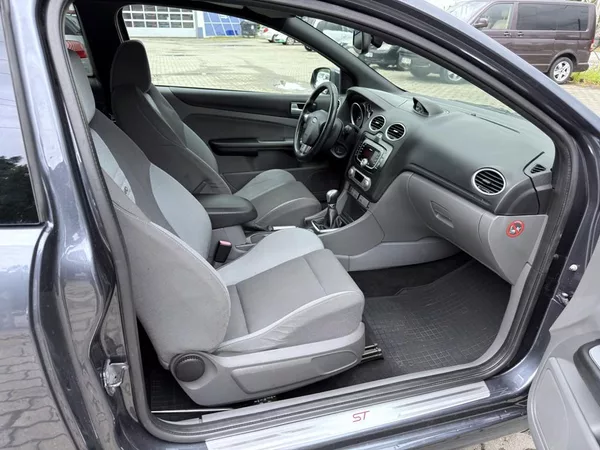 Ford Focus ST 2.5i 166 kW - foto 10