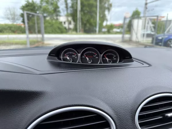 Ford Focus ST 2.5i 166 kW - foto 16