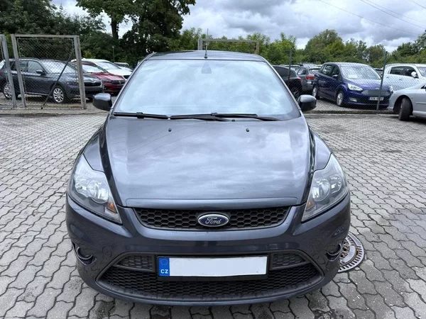 Ford Focus ST 2.5i 166 kW - foto 2