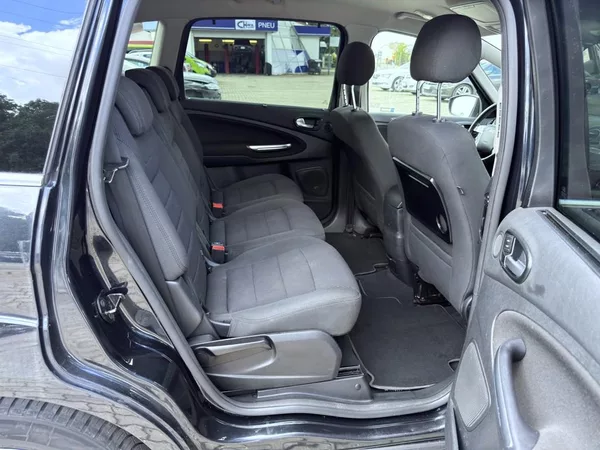 Ford S-MAX 2.0 TDCi 120 kW Titanium - foto 10