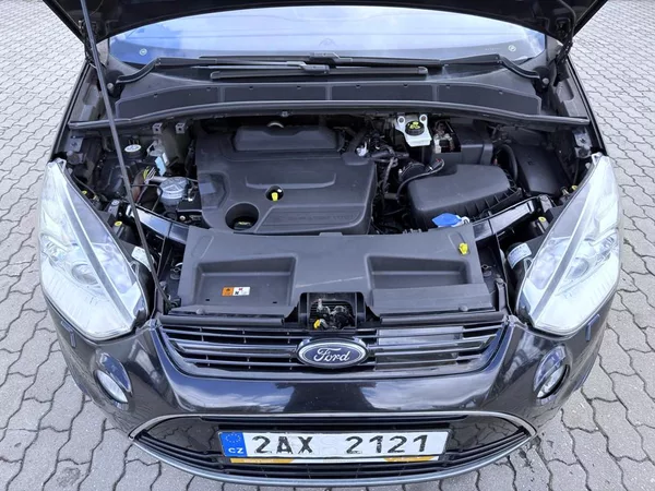 Ford S-MAX 2.0 TDCi 120 kW Titanium - foto 12