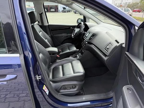 Volkswagen Sharan 2.0 TDI 135 kW Highline 7.míst - foto 12