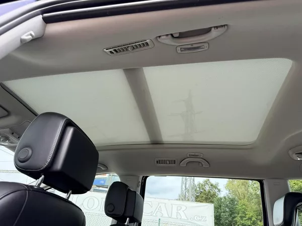 Volkswagen Sharan 2.0 TDI 135 kW Highline 7.míst - foto 15