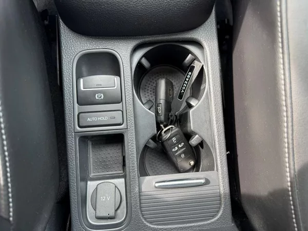 Volkswagen Sharan 2.0 TDI 135 kW Highline 7.míst - foto 24